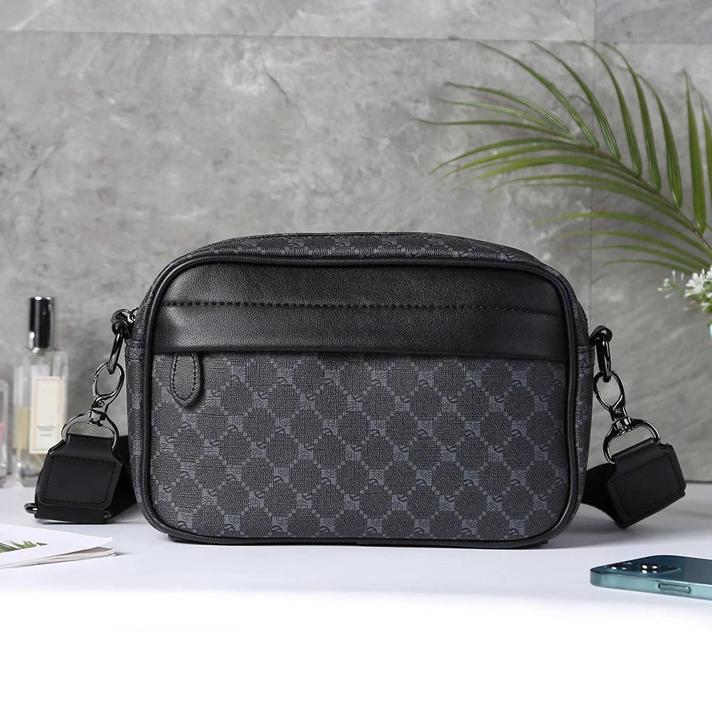 Bolso Bandolera De Cuero Con Patrón Cuadrado Clásico Para Hombres by MISS BOLSOS