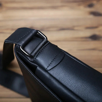 Bolso De Cuero Hombres Bandolera Vertical Piel Natural by MISS BOLSOS