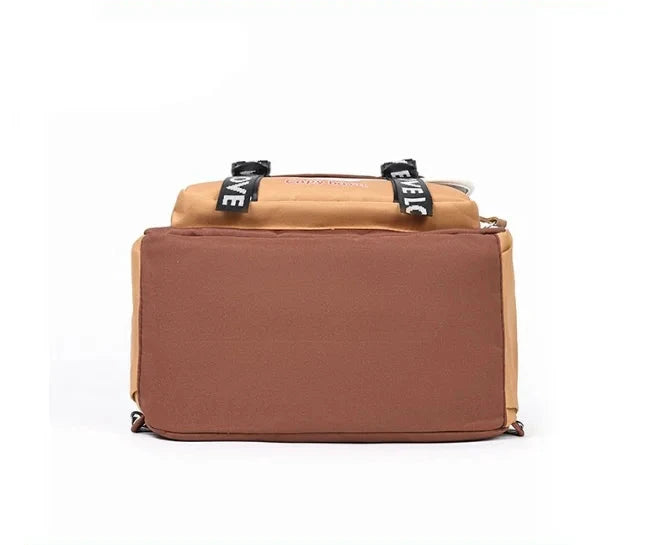 Mochila Escolar Capybara Para Adolescentes Niños Con Llavero De Felpa by MISS BOLSOS