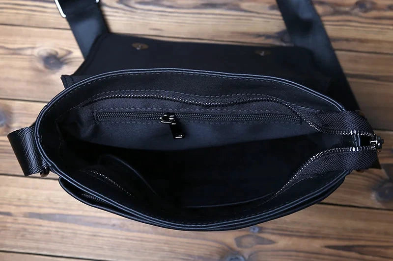 Bolso De Cuero Hombres Bandolera Vertical Piel Natural by MISS BOLSOS